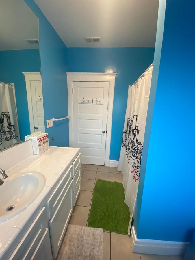 Private Los Angeles Room - Free Wifi, Ac, Tv, Private Fridge, Kitchen, Near Usc - Exposition Park - Usc Memorial Coliseum - Banc Of California Bmo Stadium - Downtown Los Angeles Dtla - University Of Southern California Usc!! Exterior photo